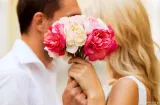 Как правильно дарить цветы по этикету