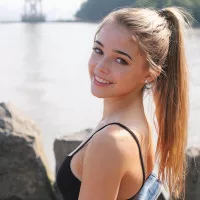 Юна